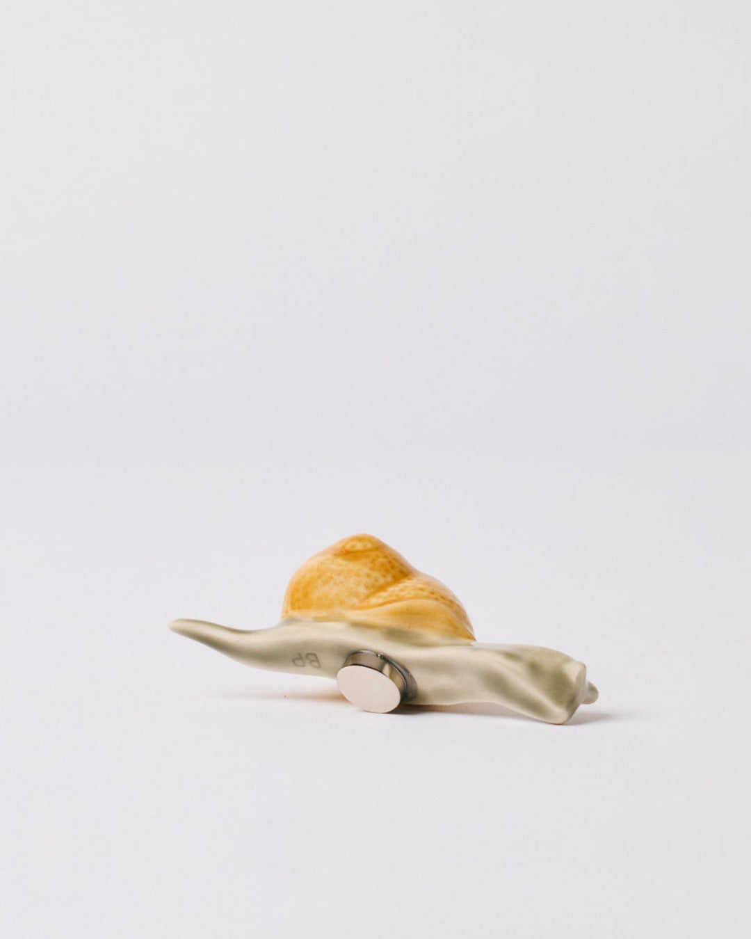 Bordallo Pinheiro - Snail Magnet