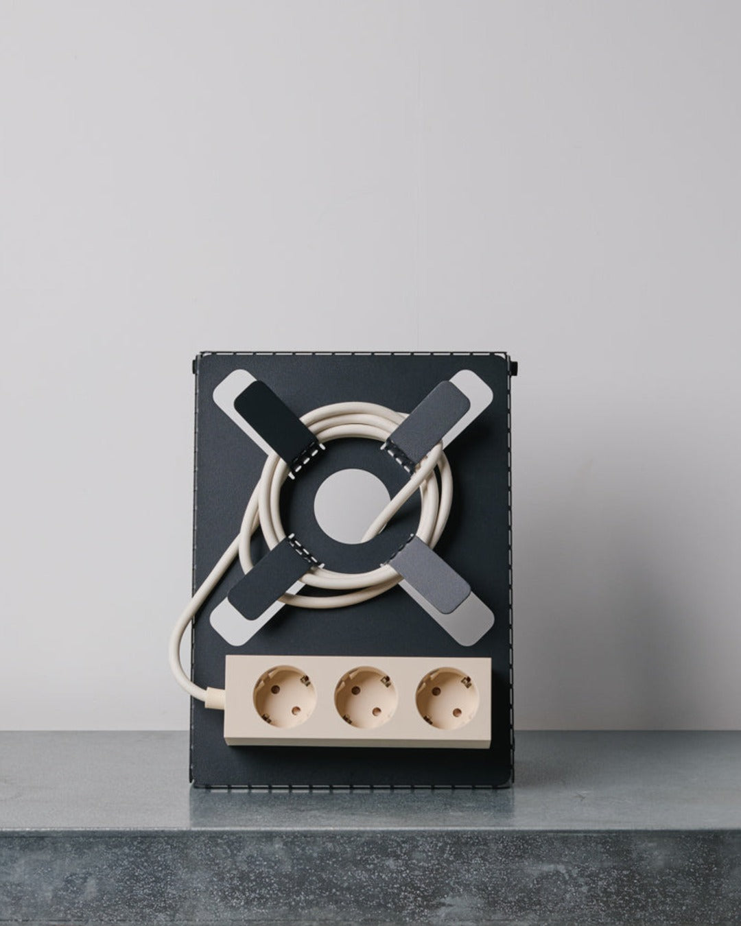 Pedestal - Extension bracket - Black