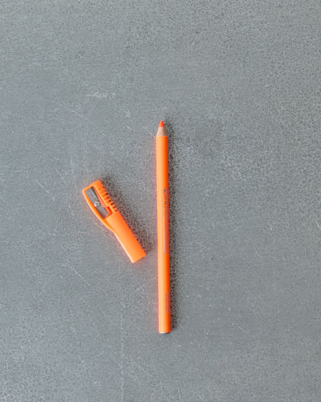 Kutsuwa - Sharp Fluo Pencil - Orange