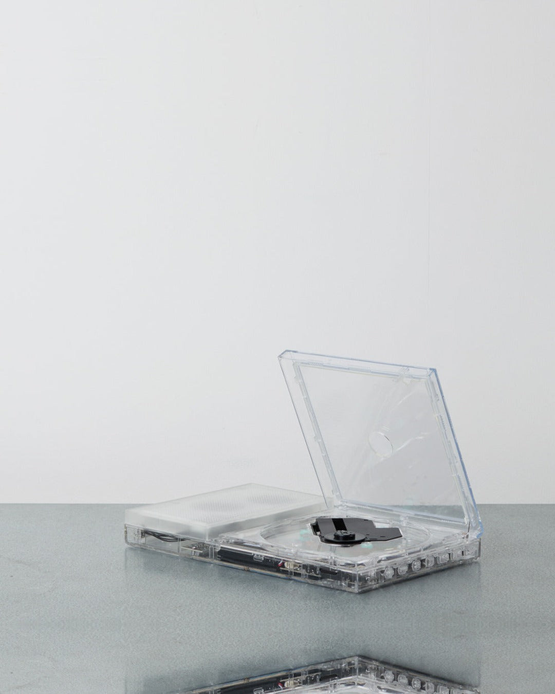 Km5 - CP2 Bluetooth CD Player - Clear