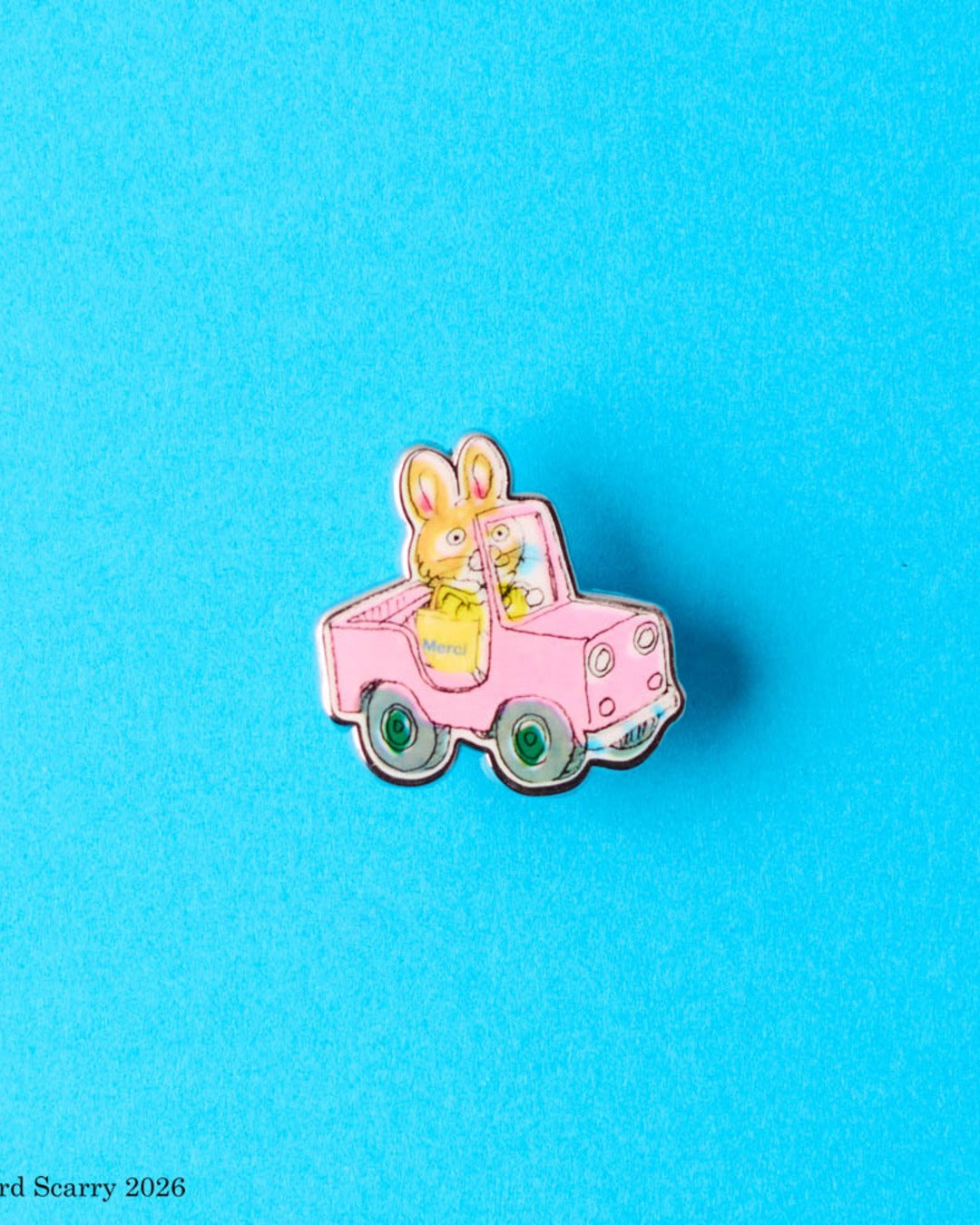Merci x Richard Scarry - Pins - Lapin Rose