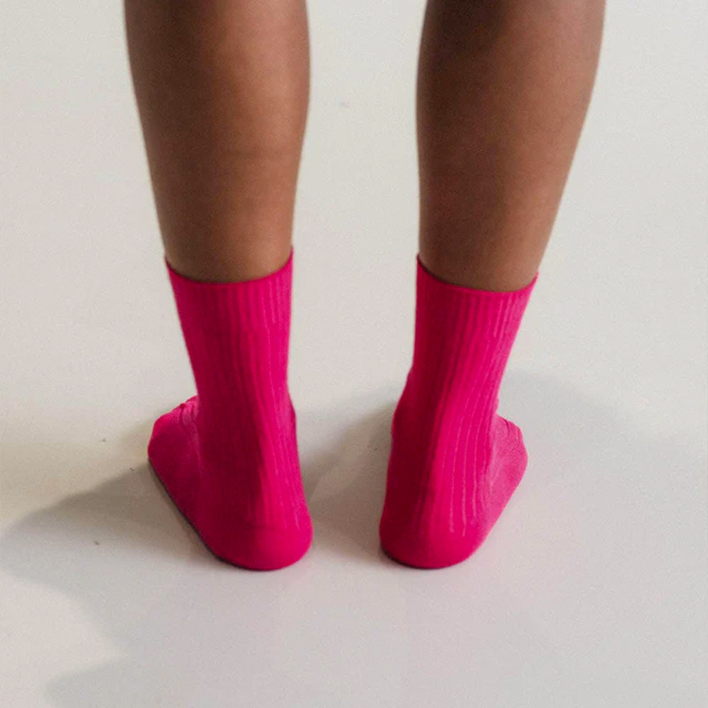 Baserange - Ribbed Mid-Calf Socks - Ovid Pink