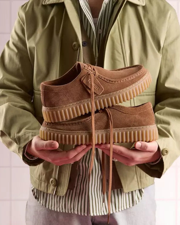 Clarks - Torhill Lo Moccasins - Beige