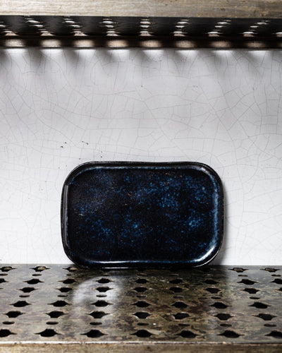 Merci x Serax - Stoneware flat plate n°2 - Ink Black