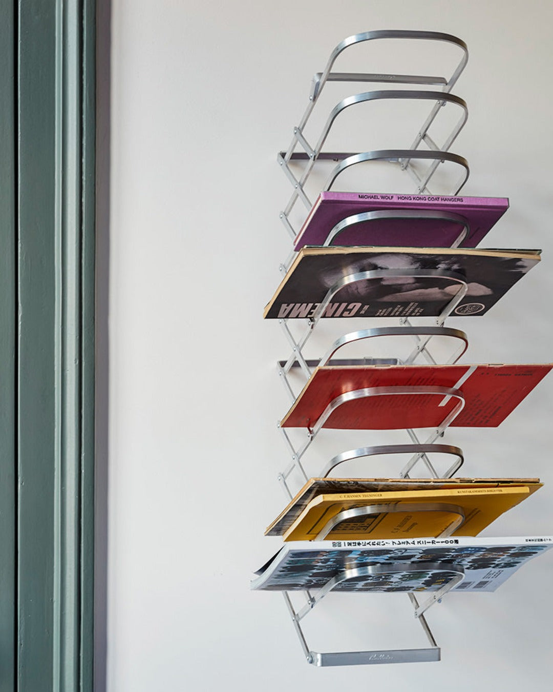 Radius Design - 10 compartment zig zag magazine holder