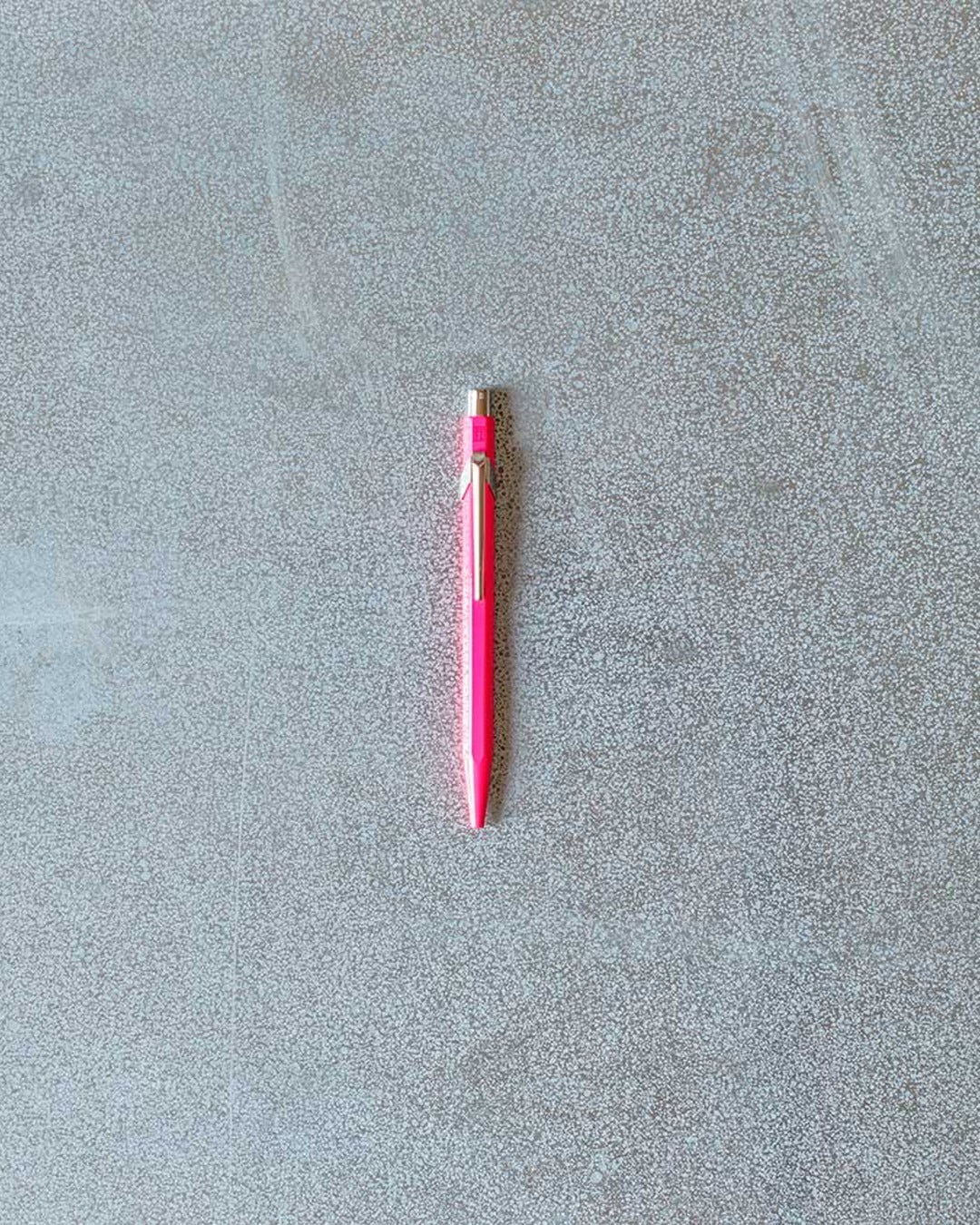 Caran D Ache - Mechanical pencil - Neon Purple