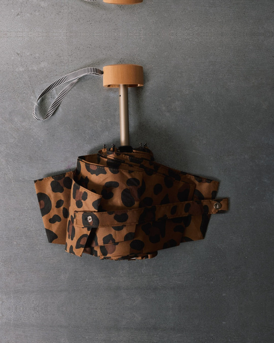 Anatole - Small wooden umbrella - Leopard