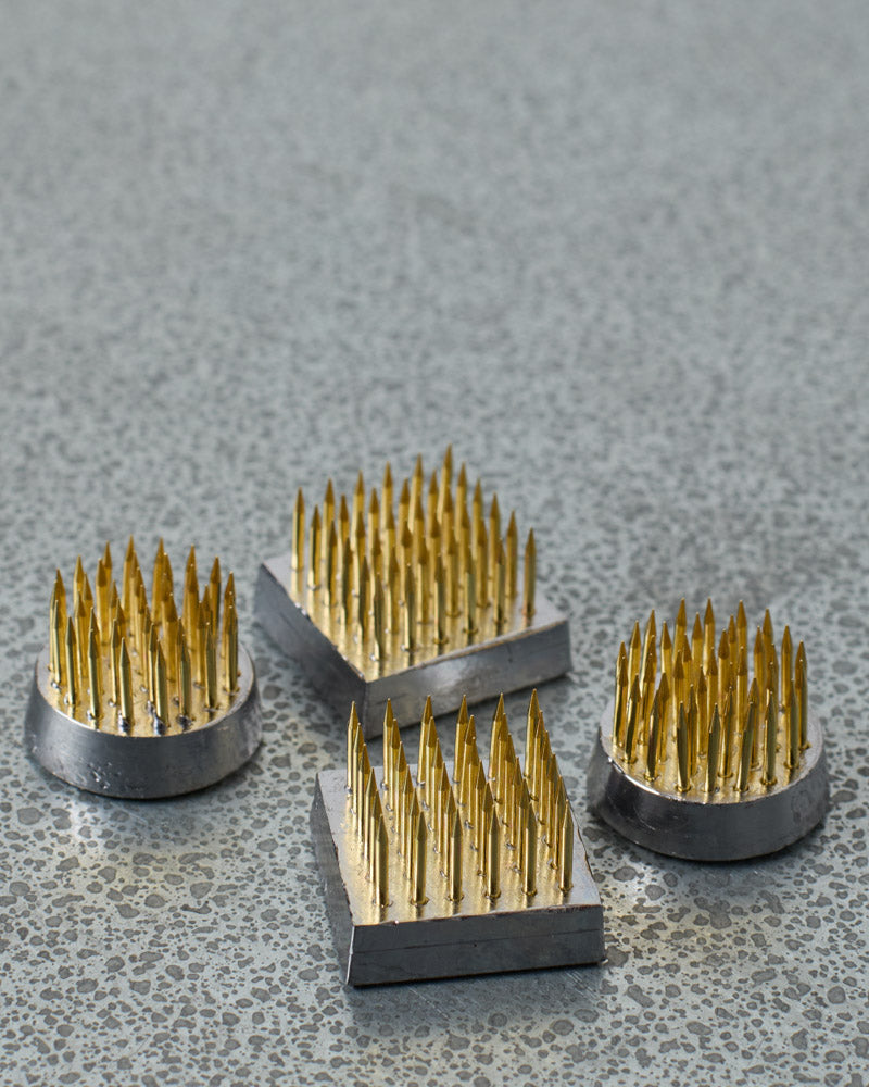 Niwaki - Set of Mini Flower Skewers - Kenzan
