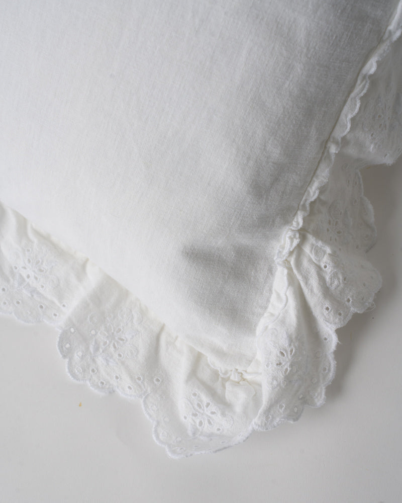 Merci - Embroidered Linen Bedding Set - 03 Ajour