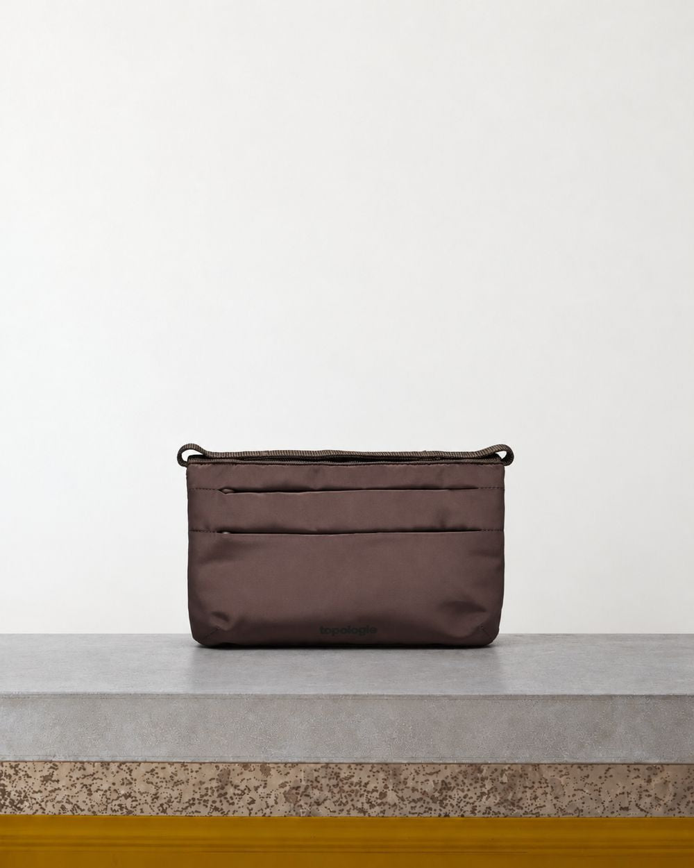 Topologie - 90 Phone Bag - Brown - Bench view
